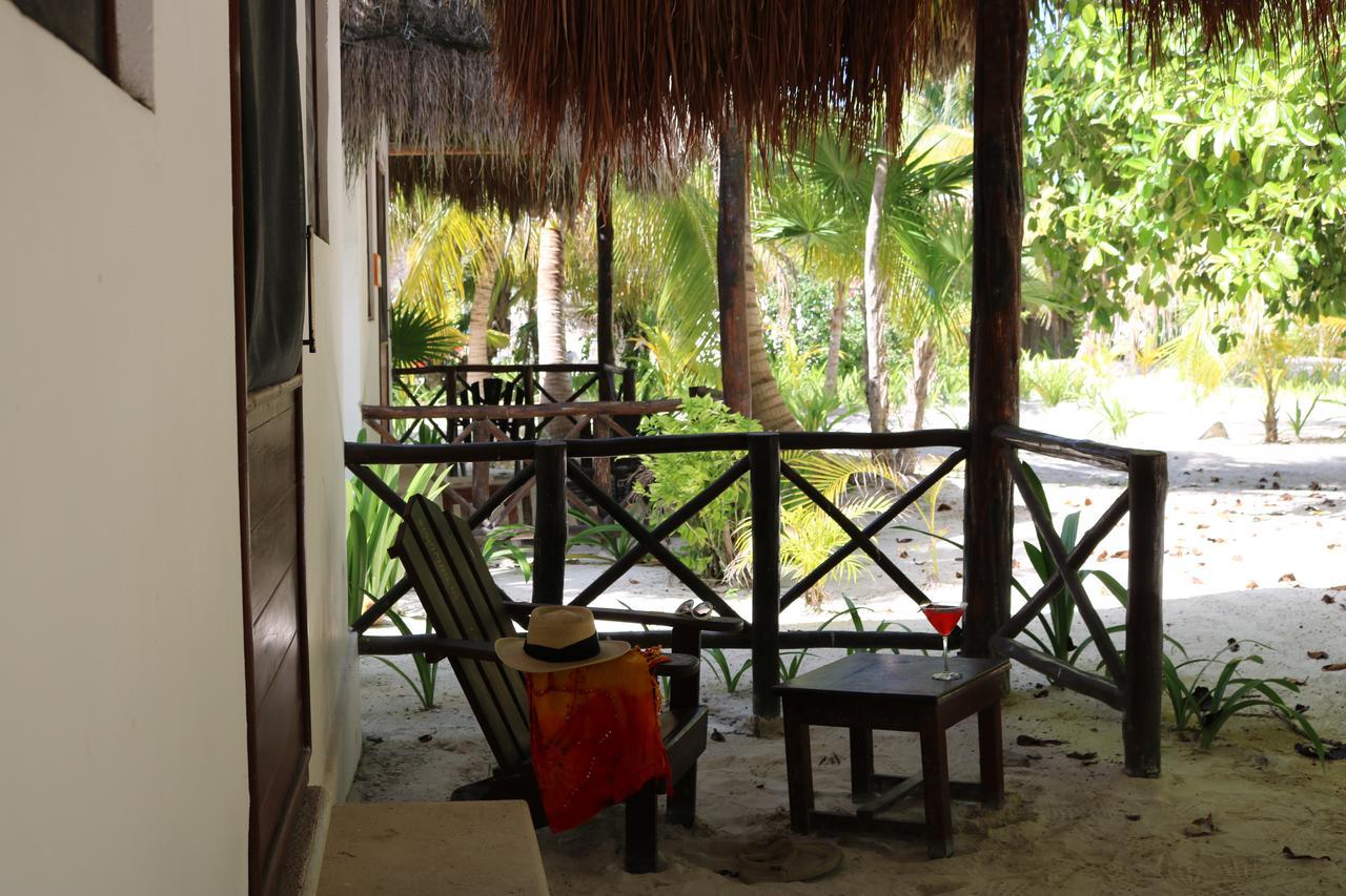 Hotel & Cabanas Zazil Kin Тулум Екстериор снимка