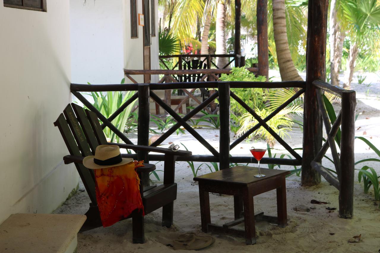 Hotel & Cabanas Zazil Kin Тулум Екстериор снимка
