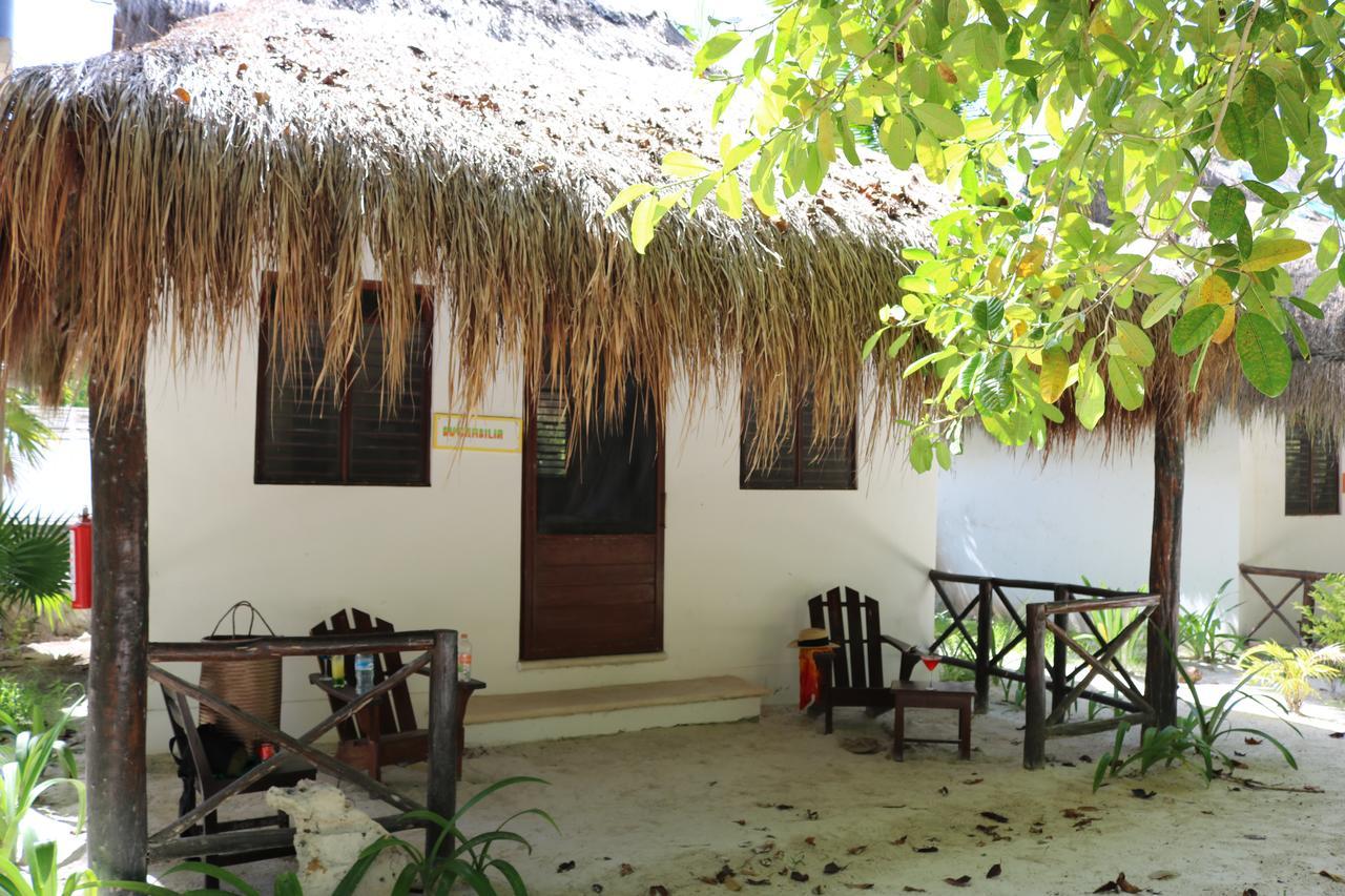 Hotel & Cabanas Zazil Kin Тулум Екстериор снимка